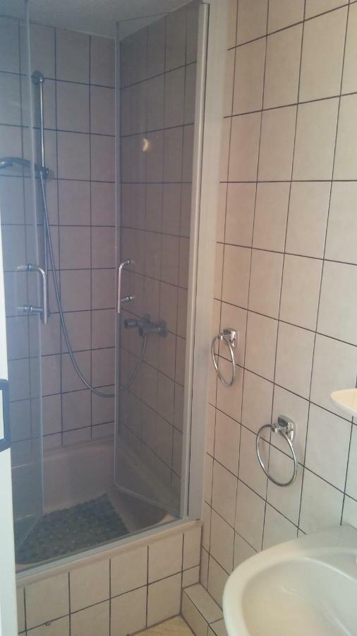 Apartamento Sleepcentral Düsseldorf Exterior foto
