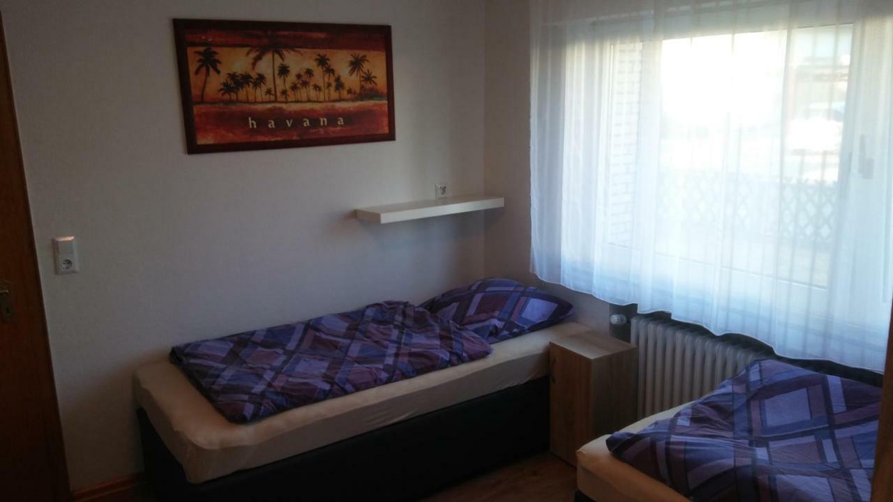 Apartamento Sleepcentral Düsseldorf Exterior foto